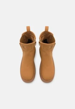 COPENHAGEN Vitella Gum Caramel - Botines Con Plataforma - Caramel 11 COPENHAGEN Vitella Gum Caramel - Botines Con Plataforma - Caramel -Boots & Style 11bc6cd4c9b04a98b43acb93dc9b8555