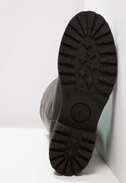 Panama Jack Bambina Igloo Travelling- Botas Para La Nieve - Black -Boots & Style 13ae7354773f4db08e18f97e037313d6