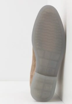 Nubikk Logan Chelsea - Botines - Taupe -Boots & Style 1676862a1ad74baba4845316297e2113