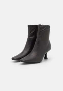 Loeffler Randall Thandy - Botines - Black -Boots & Style 237319f86b8545a388c3fceb1b8789ec