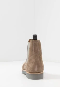 Nubikk Logan Chelsea - Botines - Taupe -Boots & Style 2507d33e03de45a9962b87857912a857