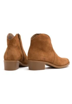 Botines Bajos - Brown -Boots & Style 2639952ef8f34eaa84c19e3544b05323