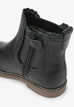 Next Premium - Botines Bajos - Black Leather Scallop -Boots & Style 3c43de36358c45958c639c98bd9d8465