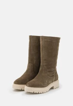 Pier One Leather Winter Boot - Botas - Khaki -Boots & Style 4be019c35c4c45beb144eb4aa53e93e8