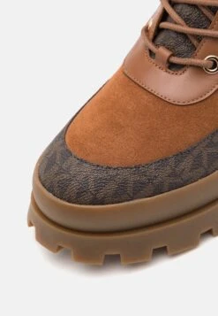 MICHAEL Michael Kors Rowan Lace Up - Botines Con Plataforma - Brown -Boots & Style 4e3668443aab4f70bfe4d35128b6a33b