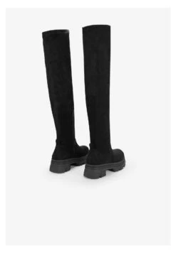 Con Suela Track - Botas - Black -Boots & Style 51b21d6945874b8bbc053925a959a244