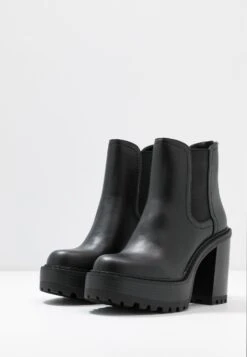 Madden Girl Kamora - Botines De Tacón - Black Paris -Boots & Style 6b4b376f291647a390ae0d1bc7a72ac3