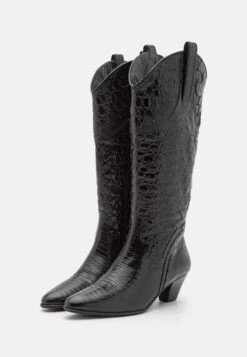 BY FAR Melvin - Botas Camperas - Black -Boots & Style 7769e7c5cb2844f794b64c6b0a5e3b76