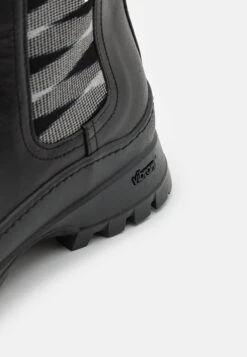 Missoni Botines - Black -Boots & Style 81f5d684f63241b0a3839d08647db06c