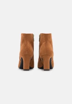 Tamaris Botines - Cognac -Boots & Style 9584ea249c4b4e75b3afa72aa10fa607