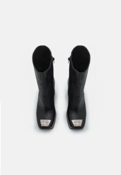 MISBHV The Pop Platform Zalando Unisex - Botas Con Plataforma - Black 9 MISBHV The Pop Platform Zalando Unisex - Botas Con Plataforma - Black -Boots & Style a2b218d1162d40df94bab456d7678038