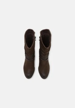Marco Tozzi Botas - Cafe 11 Marco Tozzi Botas - Cafe -Boots & Style a5f71b5bf8e54bc09d25c283a7594e5f