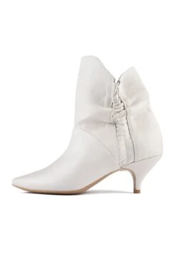 L37 Make Me Like You - Botines - White