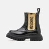 MOSCHINO Unisex - Botines - Black/Gold