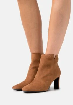 Tamaris Botines - Cognac