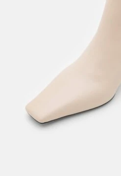 PROENZA SCHOULER Botas - Light Beige -Boots & Style e1c5b1e41cb24e7da990f5b87cb2f6c2