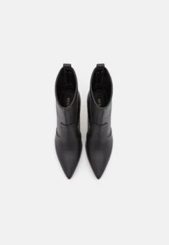 Guess Dafina - Botines - Black -Boots & Style f68b36a5b05249e3a440a1d375bd4ca3