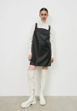 Botas Mosqueteras - Crema